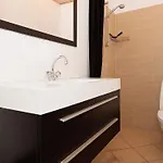 5 Star In Ega Åstrup