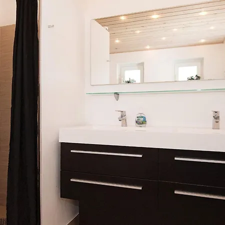 12 Person In Ega-by Traum Semesterbostad Åstrup