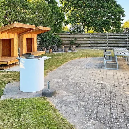 12 Person In Ega-by Traum * Åstrup