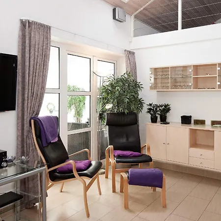 5 Star In Ega Semesterbostad Åstrup