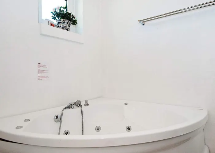 12 Person In Ega-by Traum Casa vacanze
